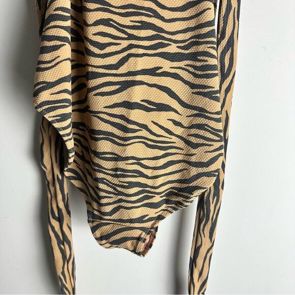 New Aerie Swimsuit Pique Zebra Animal Print Wrap One Piece Brown XXL - Picture 10 of 10